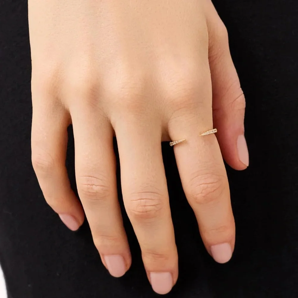 Ana Luisa - Aster Gold Band Ring 
14K Gold on Sterling Silver - Size 6 - Picture 4 of 7